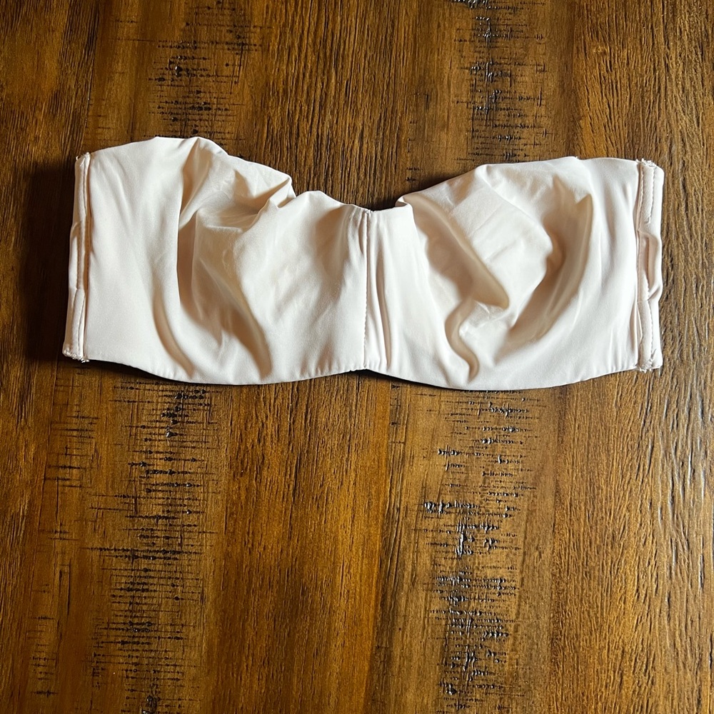 Cream Strapless Bra